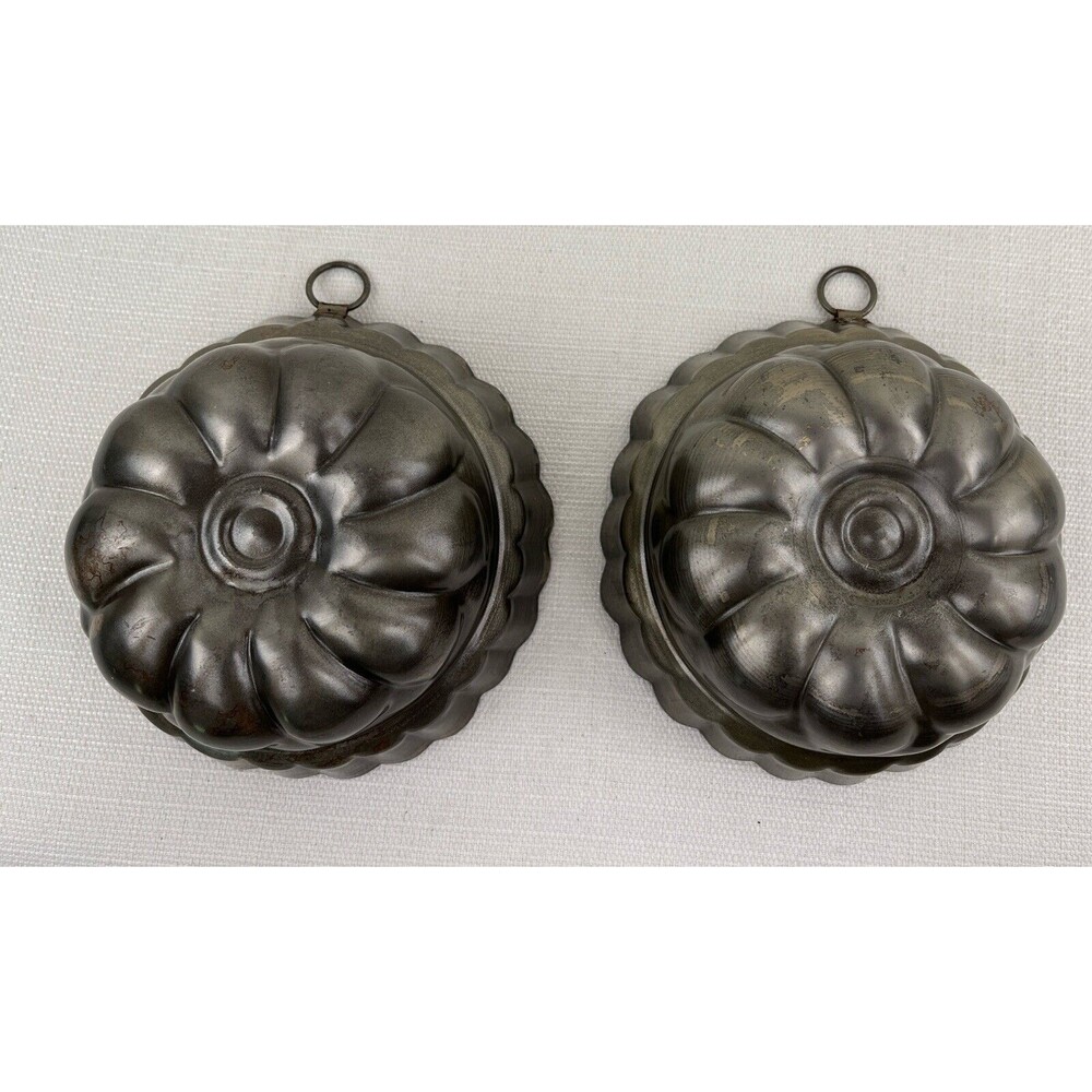 Metal Candle Pudding Jello Mold Pan W/Hanger Wall Decor Park Design Lot Of 2 Vtg